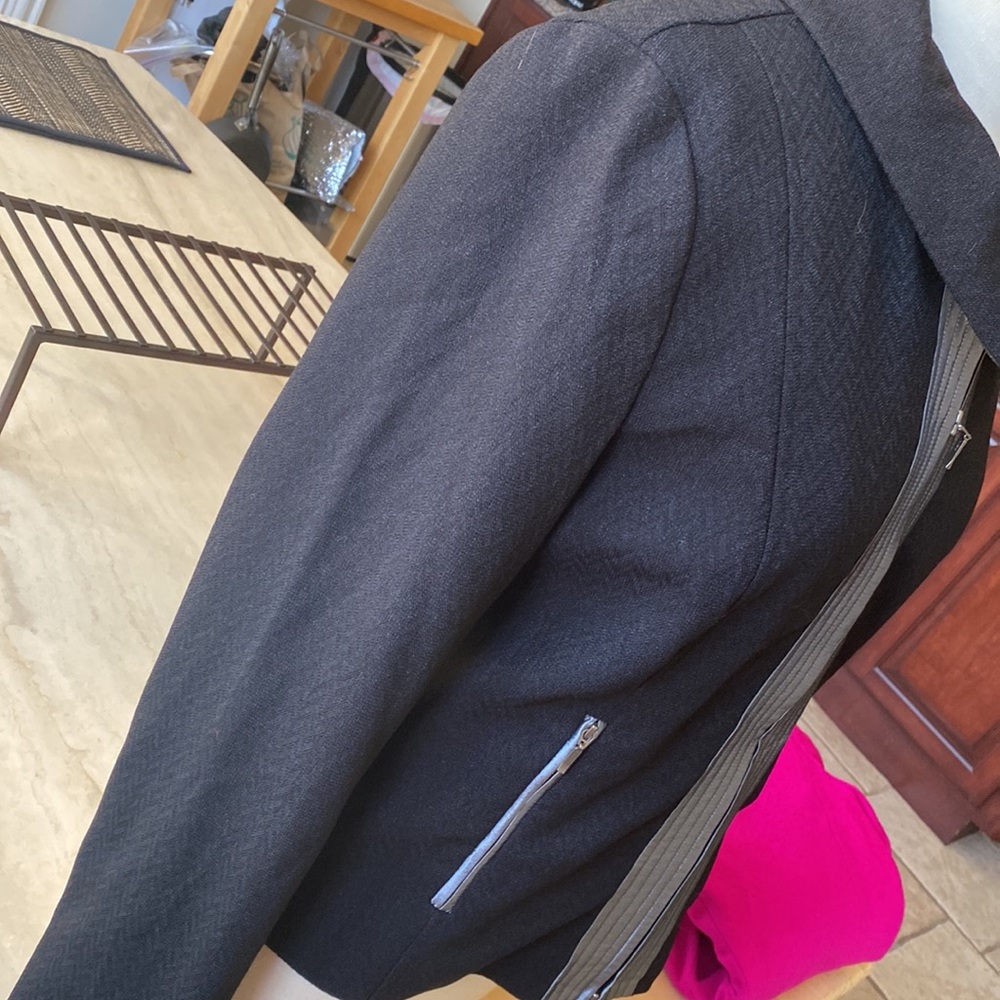 Spanner Jacket. Nwot. Black/Anthracite. Lightweig… - image 4